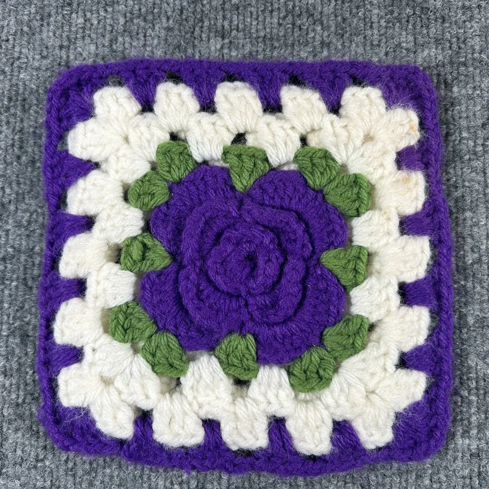 Vintage Set Of 4 Handmade Crocheted 3D Rose Potholders Irish Cabbage Grandmacore